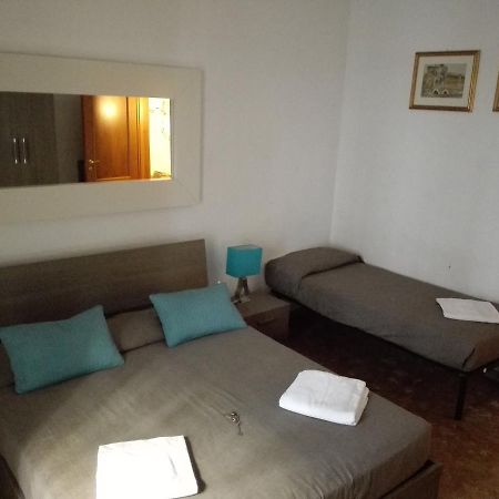Aloha Rome 2 Hotel Luaran gambar