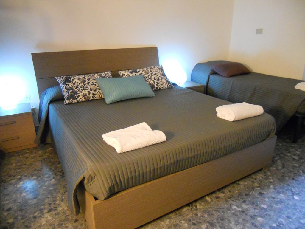 Aloha Rome 2 Hotel Bilik gambar